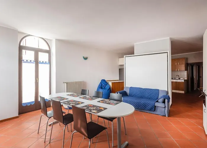 Casa La Torre, The View On The Lake